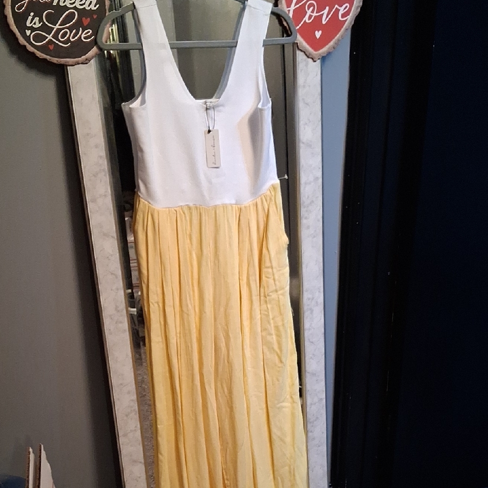 Elegant Two-Tone Jumpsuit in White and Yellow
